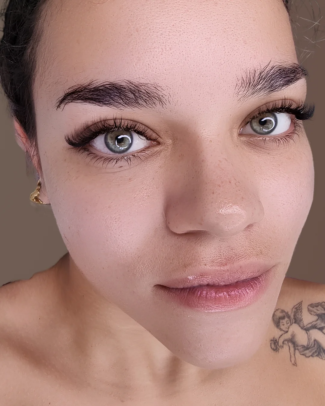 Refill extension ciglia volume 2D-3D dopo il trattamento — studio Lena Lashes Milano