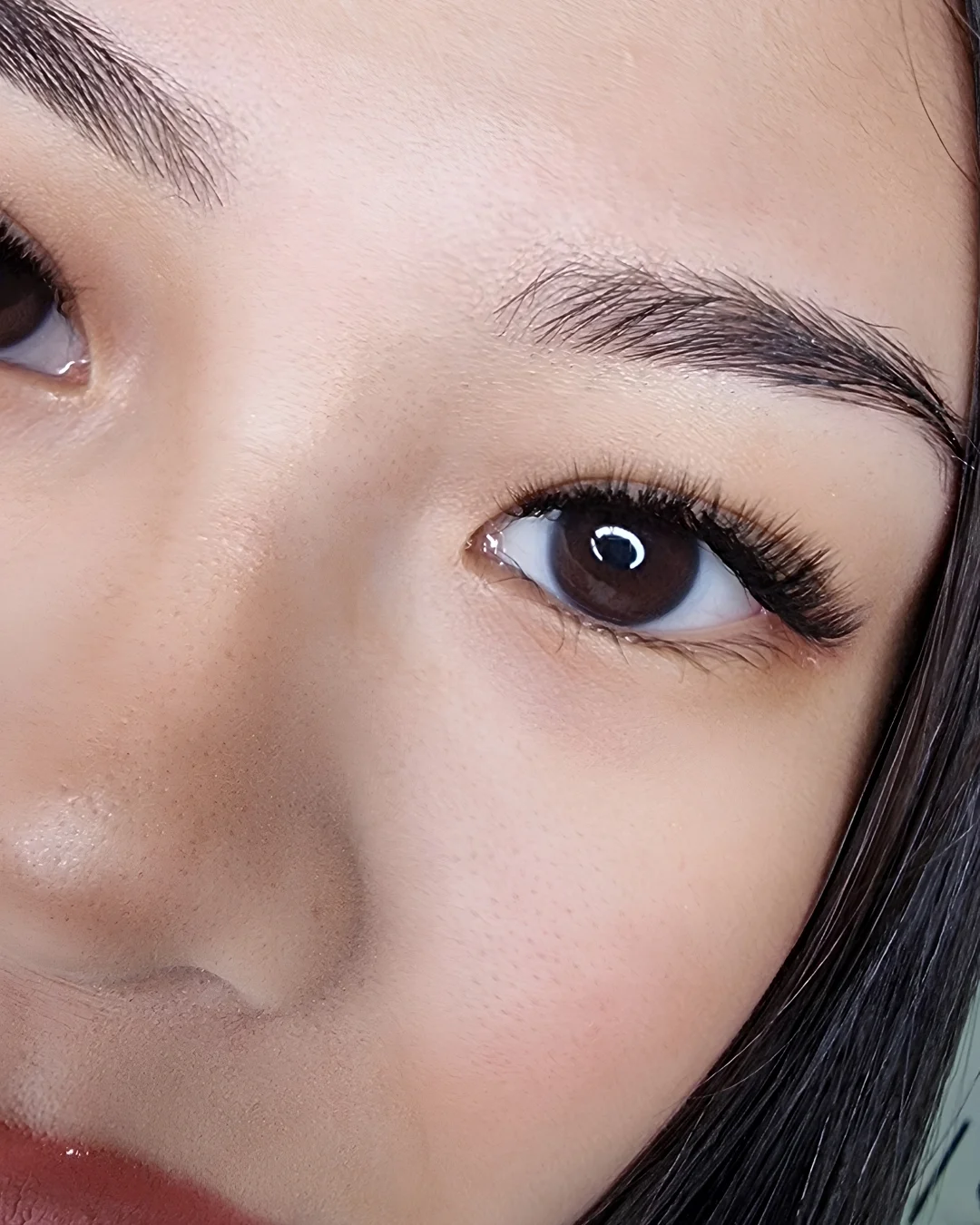 Extension ciglia volume 2D-3D macro — dettaglio tecnica studio Lena Lashes Milano