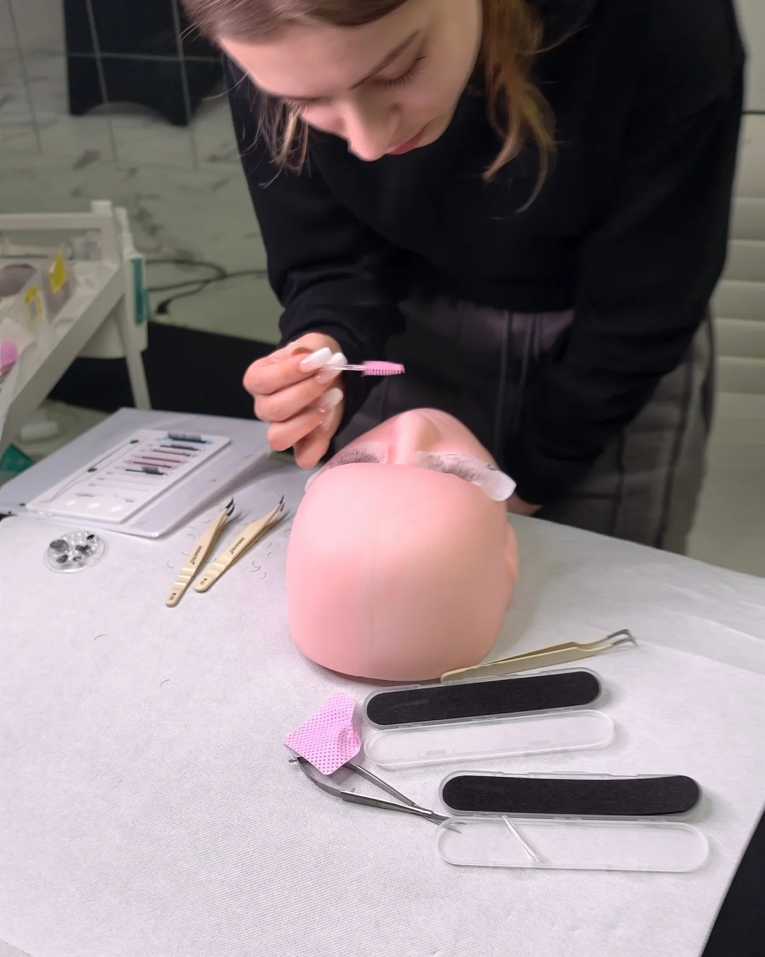 Risultato extension ciglia volume 2D-3D realizzato durante il corso, Lena Lashes Academy Milano