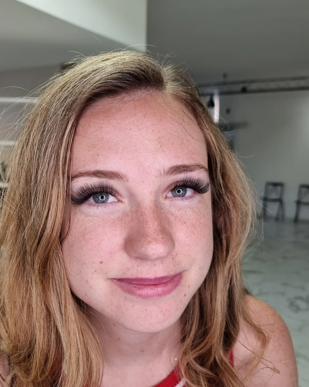 Extension ciglia volume 4D 5D 6D — effetto folto e avvolgente, Lena Lashes Milano
