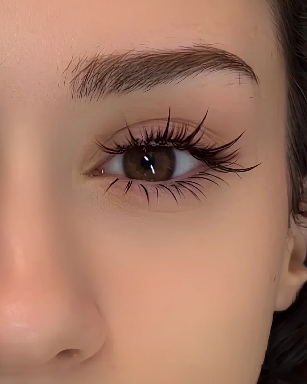 Extension ciglia inferiori — vista ravvicinata bordo palpebrale inferiore, Lena Lashes Milano