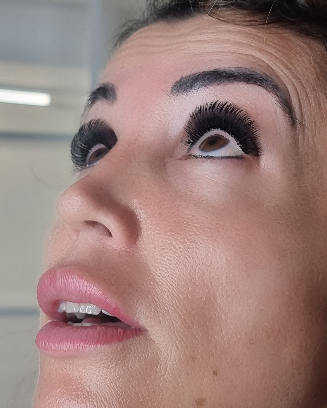Risultato extension ciglia mega volume realizzato durante il corso, Lena Lashes Academy Milano