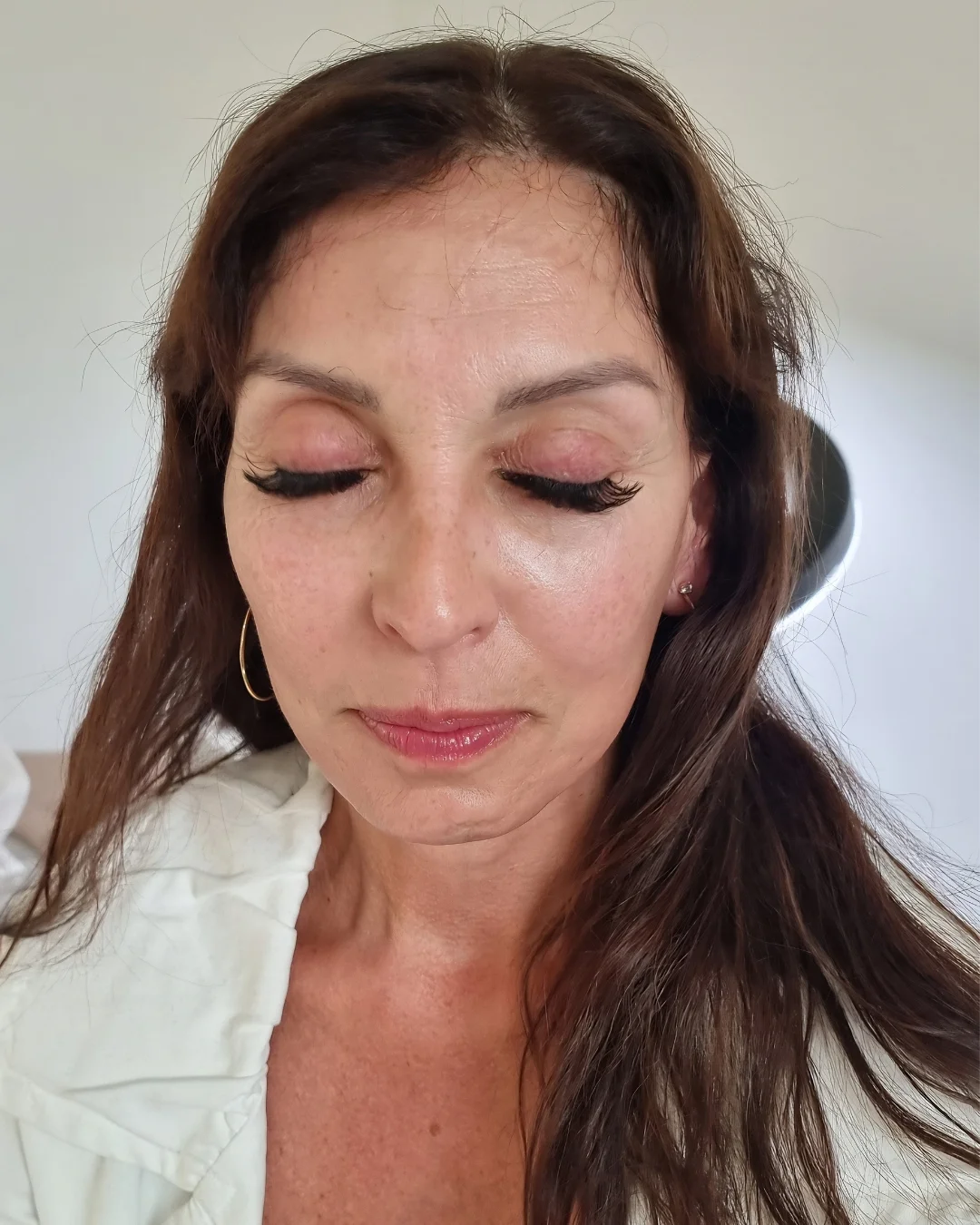 Extension ciglia mega volume — effetto folto e scenografico, studio Lena Lashes Milano
