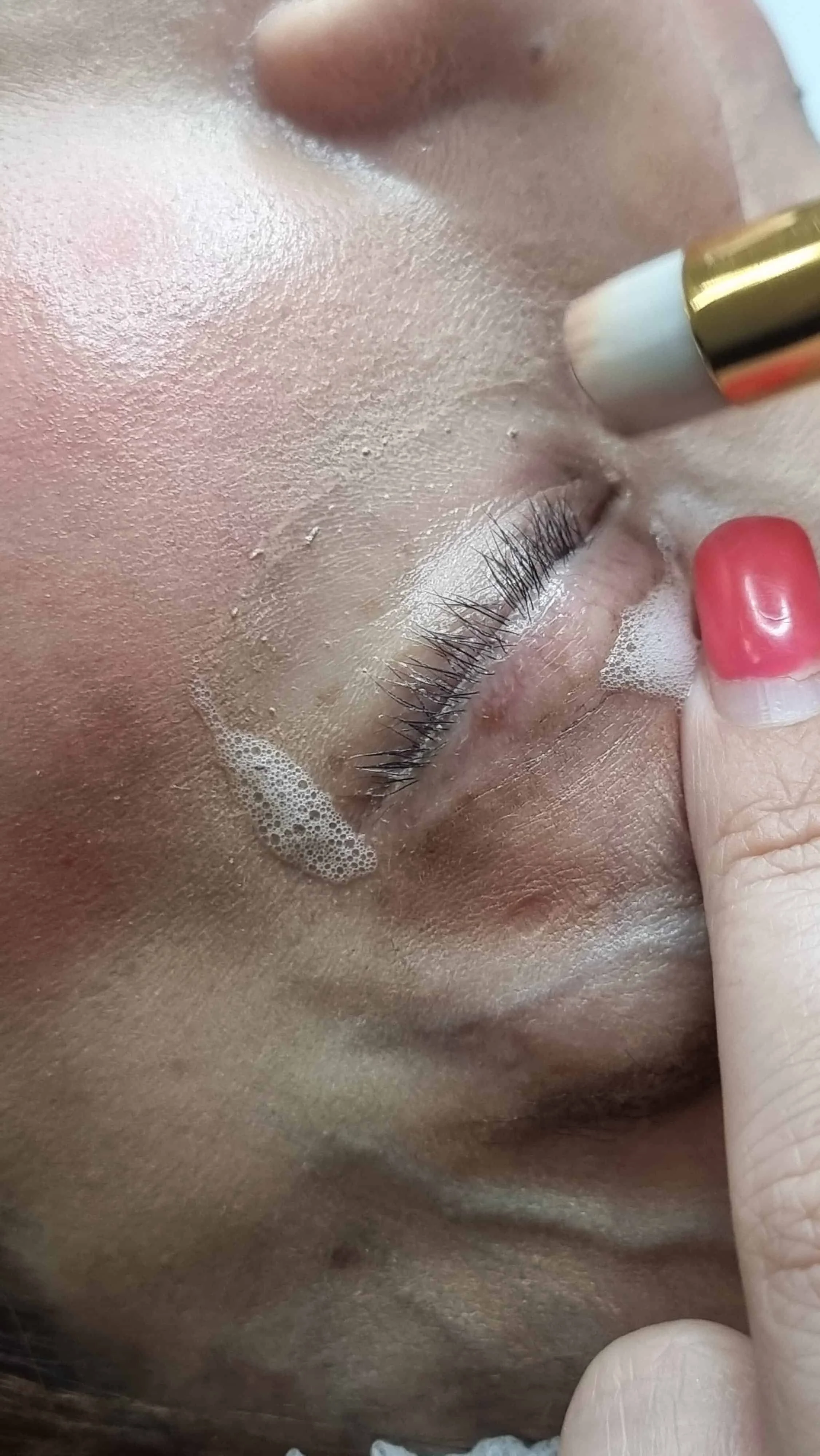 Rimozione extension ciglia — ciglia naturali intatte, Lena Lashes Milano