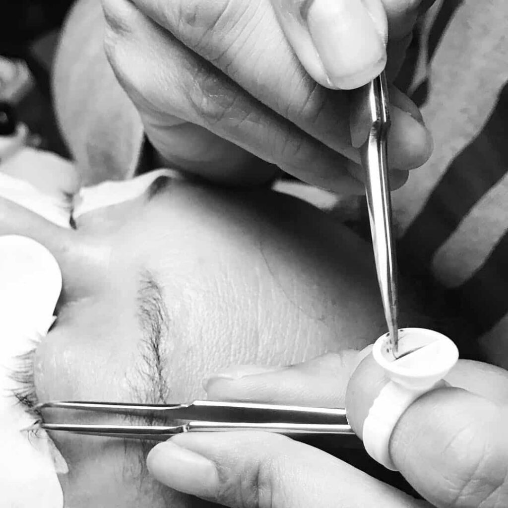 lashmaker - applicazione refill extension ciglia, anello per colla 2