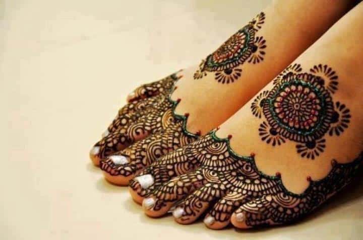 tatuaggio-henne-piedi