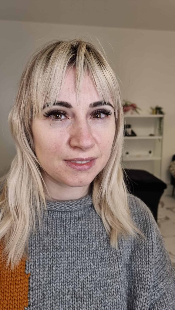 extension ciglia effetto bambola - doll effect lash extension