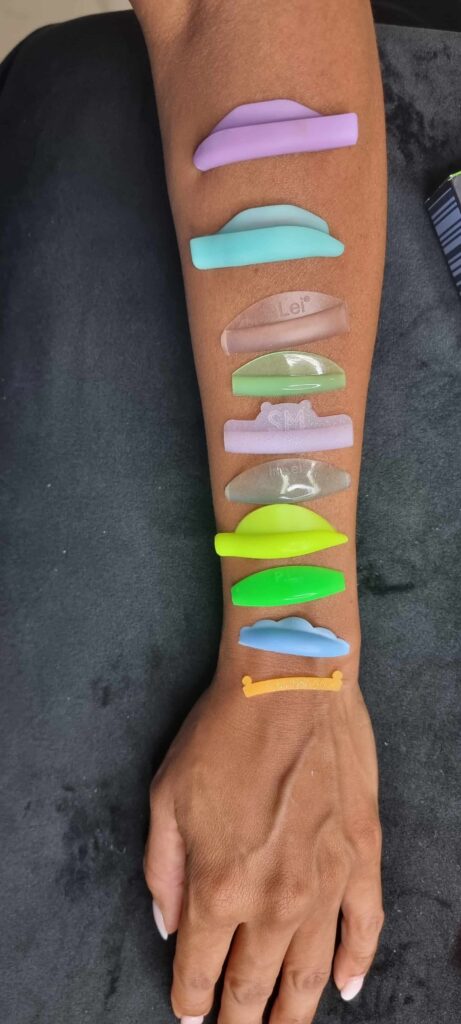 bigodini laminazione ciglia simmetria