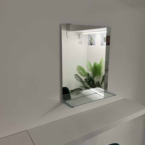 Studio Lena Lashes - affitto spazio corsi estetica, trucco, parrucchiere, massaggio, extension ciglia a Milano